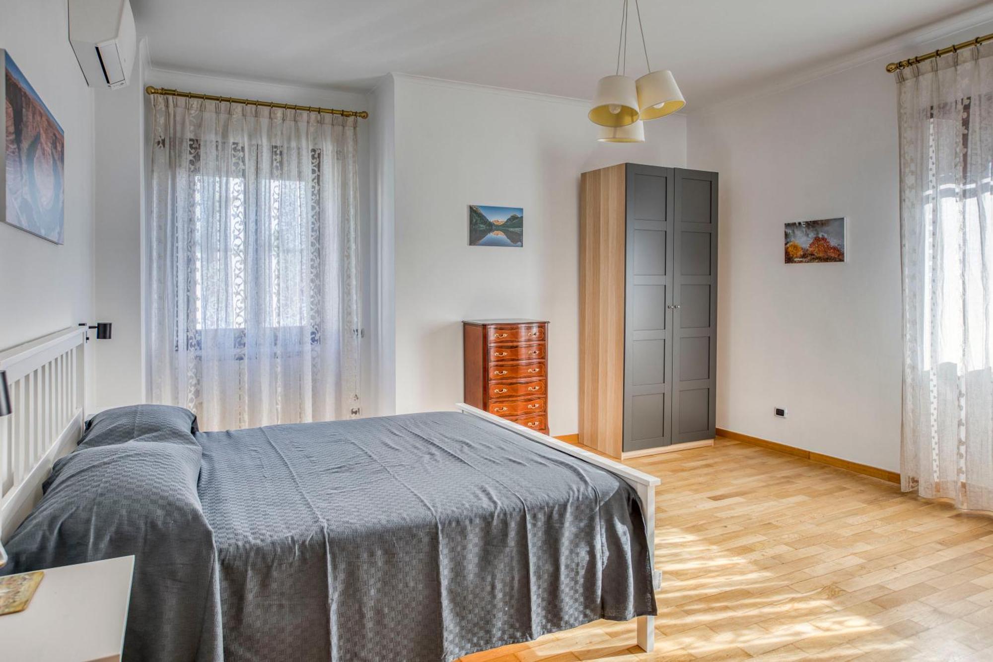 Dimora Savorelli, Ampio Zona Vaticano Apartment