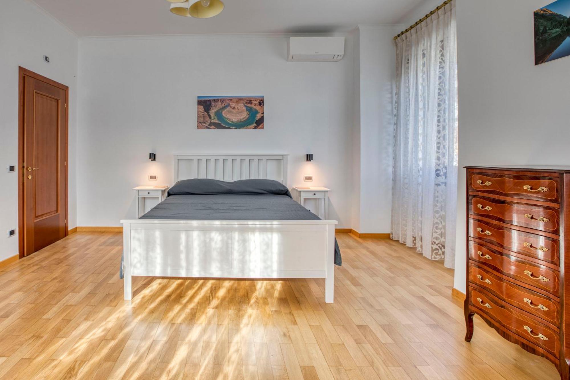 Apartment Dimora Savorelli, Ampio Zona Vaticano